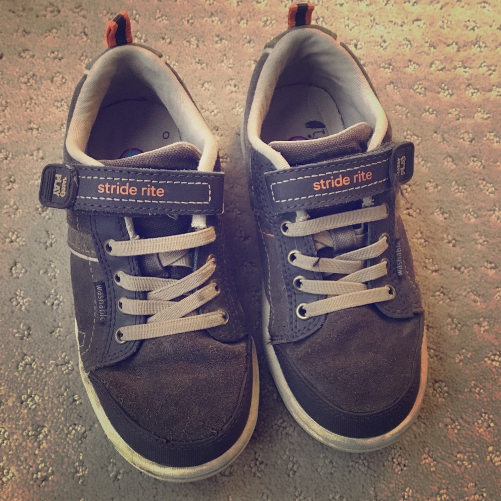 Brown stride rite sneakers size 11